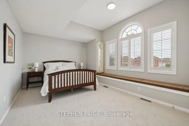 Additional image 21 of 12 Moorland Cres