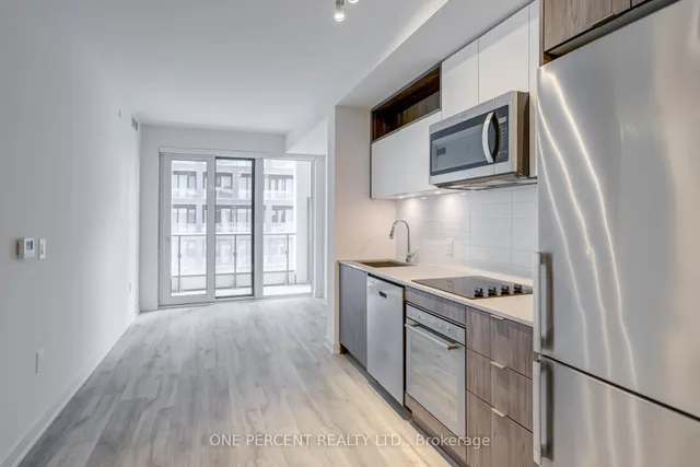 121 Lower Sherbourne St Unit 843D