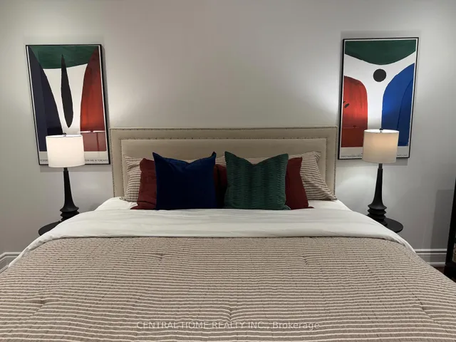 Additional image 15 of 298 Poyntz Ave