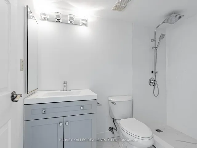 Additional image 24 of 55 Skymark Dr Unit 2004