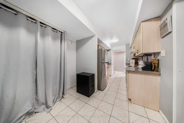 Additional image 29 of 58 Sidney Belsey Cres Unit 202