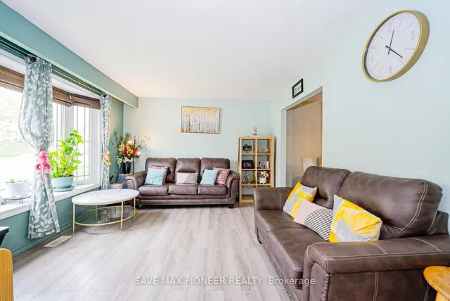 Additional image 4 of 164 Green Valley Dr