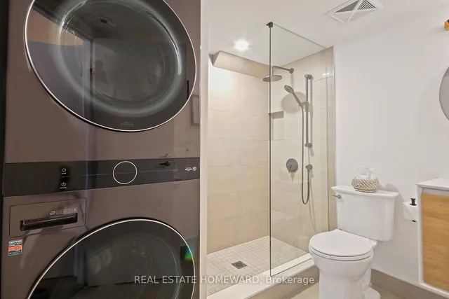 Additional image 13 of 34 Western Battery Rd Unit 429