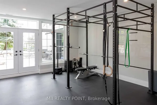 Additional image 21 of 881 Danforth Pl