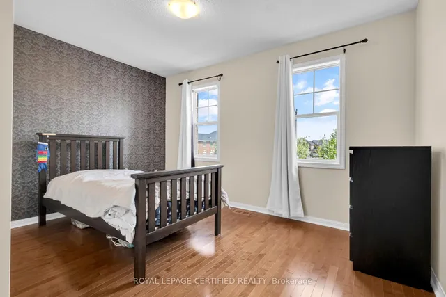 Additional image 24 of 34 Tawnie Cres