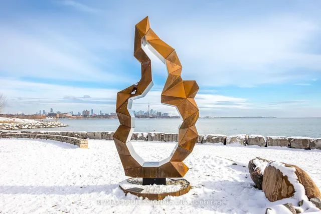 Additional image 35 of 16 Brookers Lane Unit 302