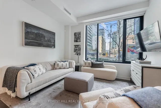 Additional image 8 of 161 Roehampton Ave Unit 103