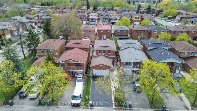 Additional image 41 of 27 Deerpark Cres