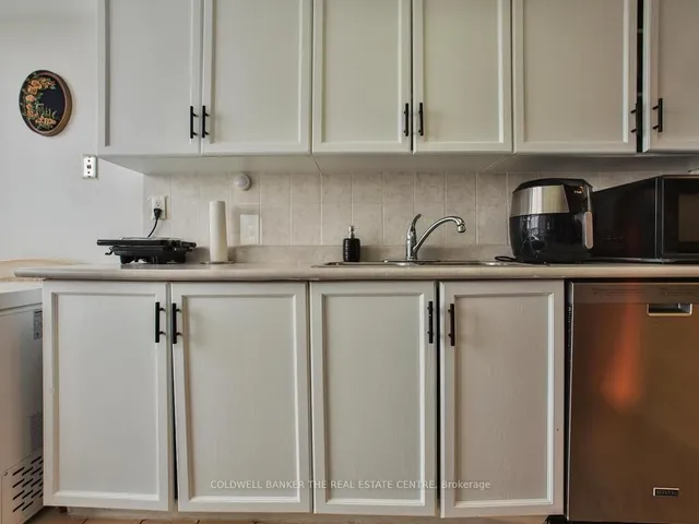 Additional image 13 of 300 ALTON TOWERS CIR Cres Unit 604