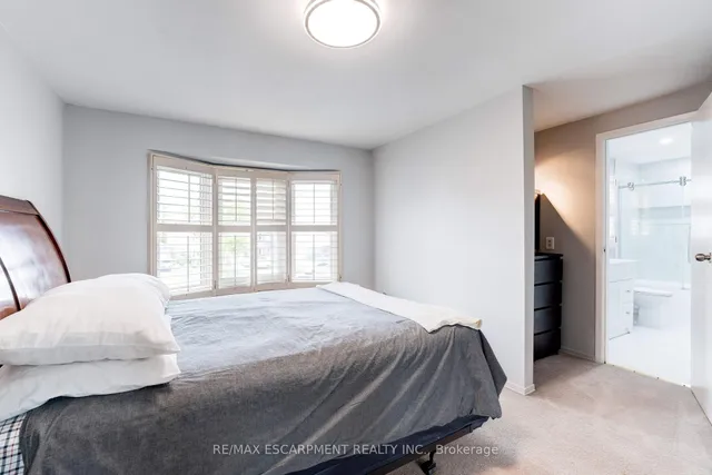 Additional image 18 of 2408 Paula Crt