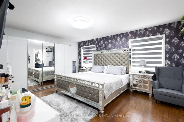 Additional image 17 of 12 Homeview Rd