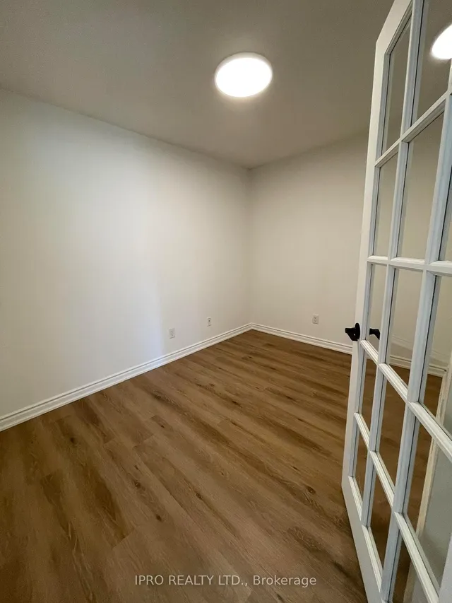 Additional image 9 of 25 Kingsbridge Garden Unit 1919