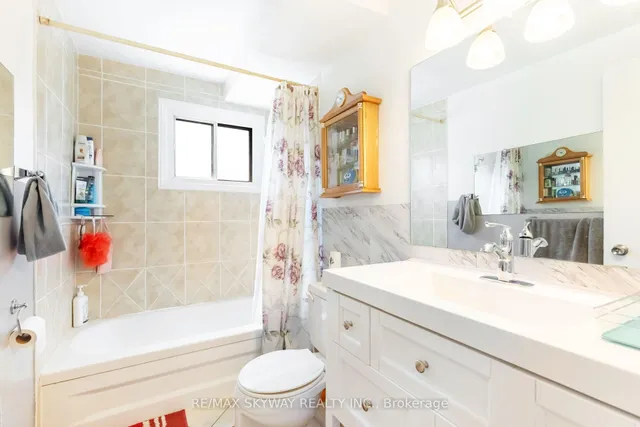 Additional image 30 of 144 Archdekin Dr