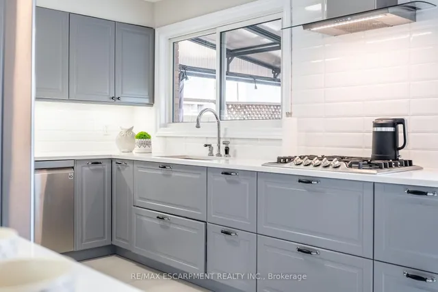 Additional image 12 of 1101 Highland St