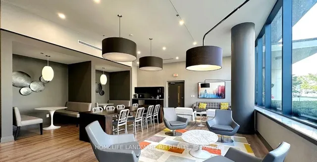 Additional image 25 of 18 Rean Dr Unit 402