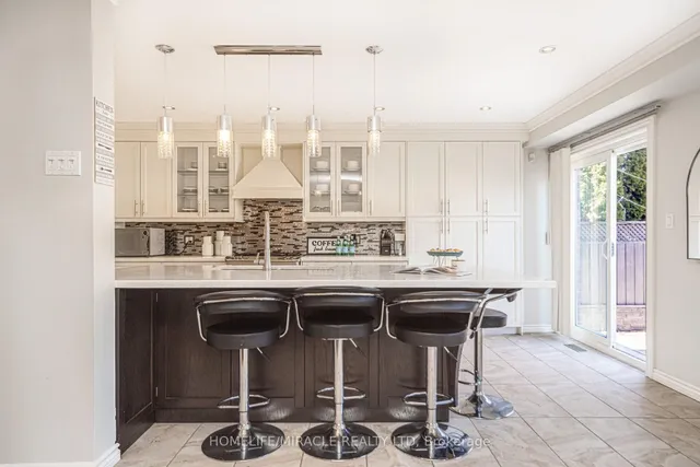 Additional image 15 of 21 National Cres