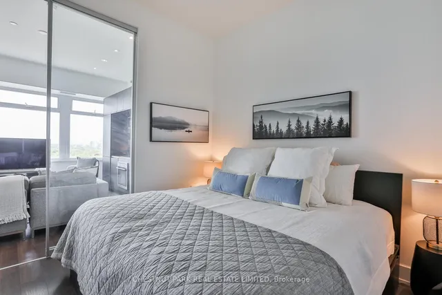 Additional image 12 of 111 St. Clair Ave Unit 1422