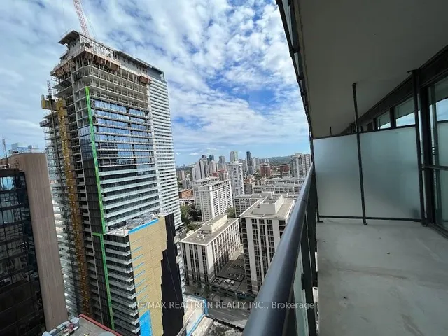 Additional image 26 of 15 Grenville St Unit 2706
