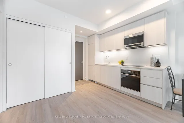 Additional image 6 of 8 Cumberland St Unit 1401