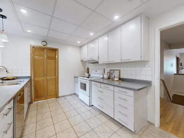 Additional image 10 of 54 Lesgay Cres