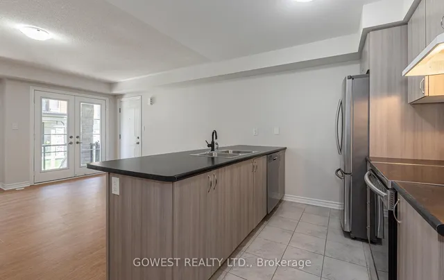 Additional image 11 of 200 Veterans Dr Unit 18