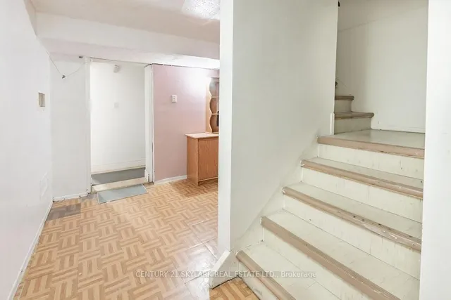 Additional image 19 of 174 Silverstone Dr