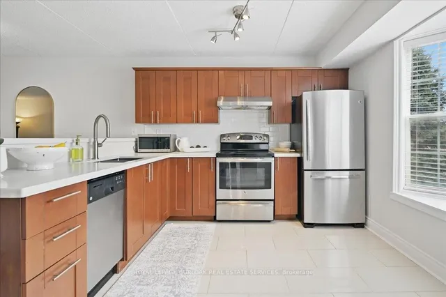 Additional image 9 of 1421 Walker's Line Unit 211