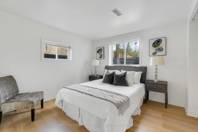 Additional image 17 of 7 Thirty Fifth St