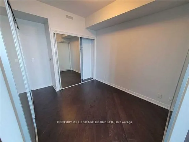 Additional image 5 of 14 York St Unit 6304