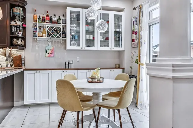 Additional image 15 of 30 Curran Rd