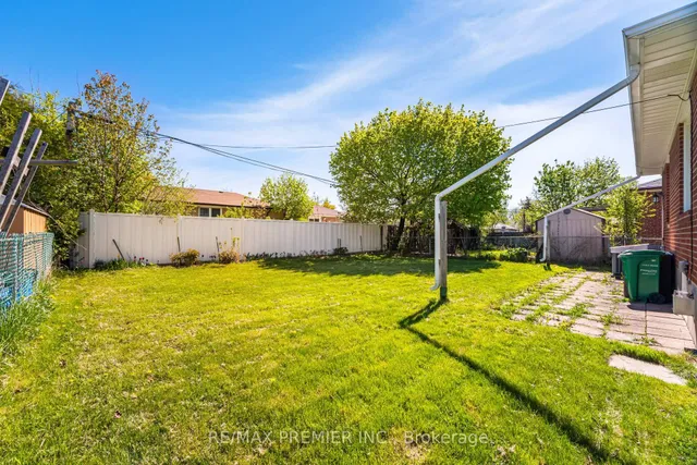 Additional image 40 of 32 Edgemont Dr