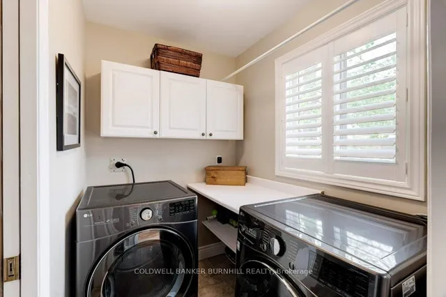 Additional image 16 of 583 Woodland Ave