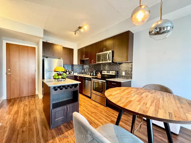 Additional image 15 of 2800 Keele St Unit 524