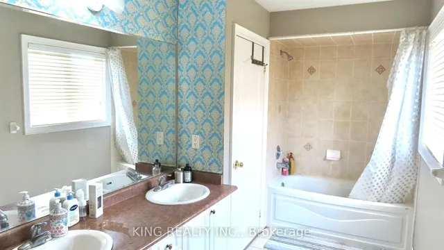 Additional image 13 of 34 Lynnvalley Cres