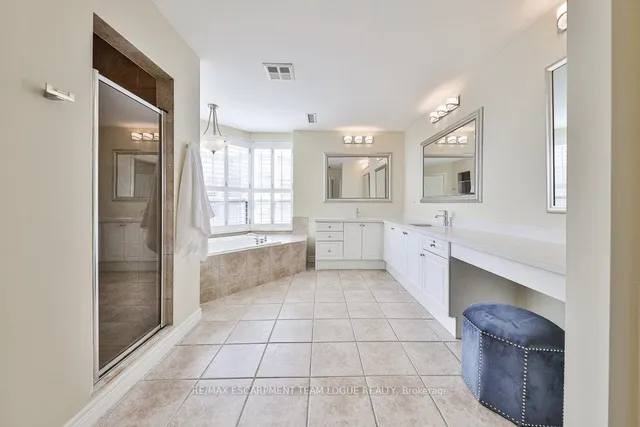 Additional image 30 of 2085 Amherst Heights Dr Unit PH705