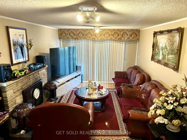 Additional image 3 of 73 Franel Cres