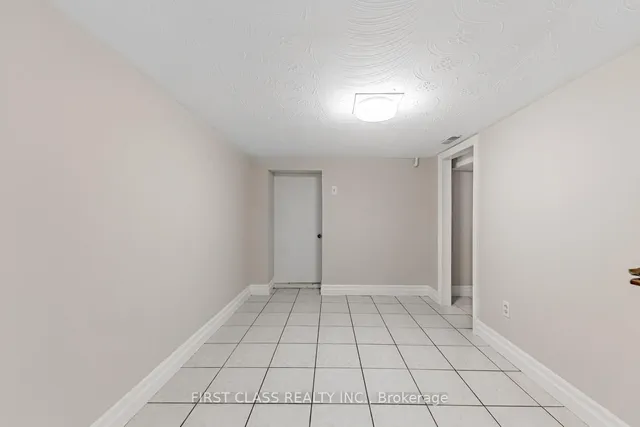 Additional image 26 of 1113 Dufferin St