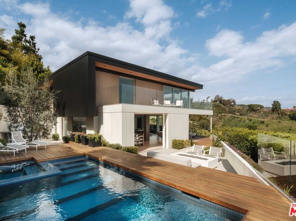 9885 Beverly Grove Dr, Beverly Hills, CA 90210
