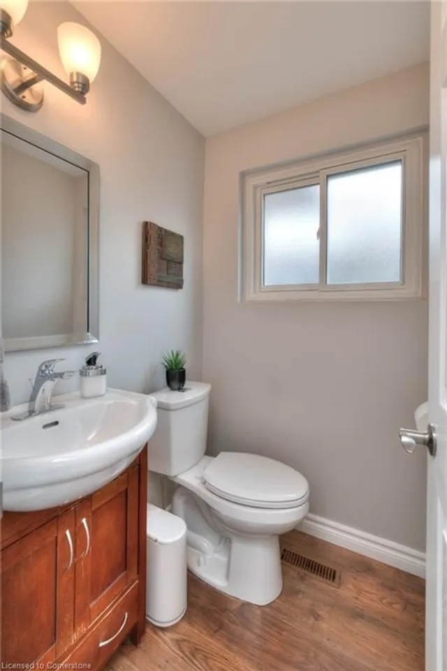 Additional image 17 of 26 Markwood Dr