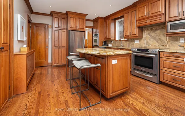 Additional image 11 of 504 Riverside Dr