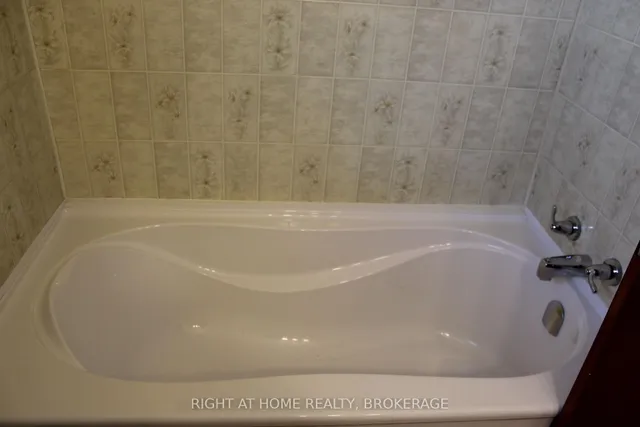 Additional image 21 of 90 Foxbar Rd