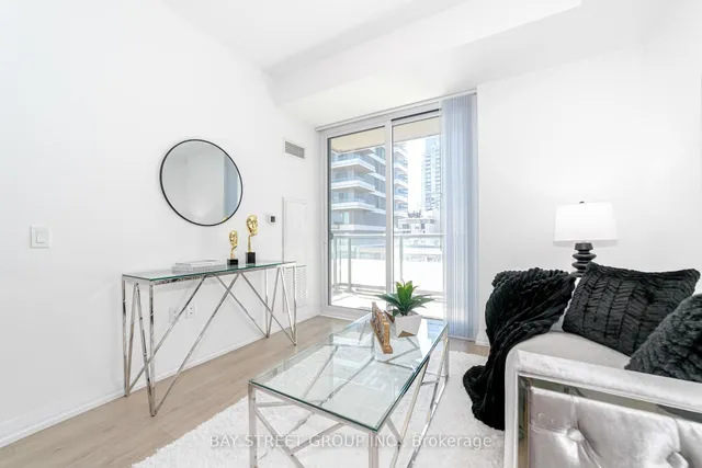 Additional image 11 of 50 Dunfield Ave Unit 1513