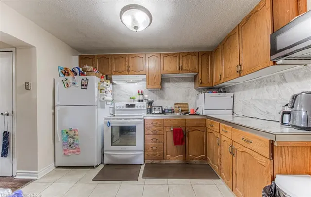 Additional image 17 of 75 South Dr