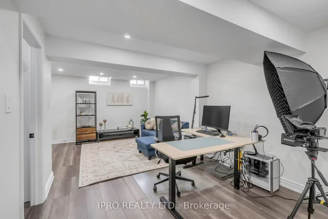 Additional image 38 of 147 Waters Blvd