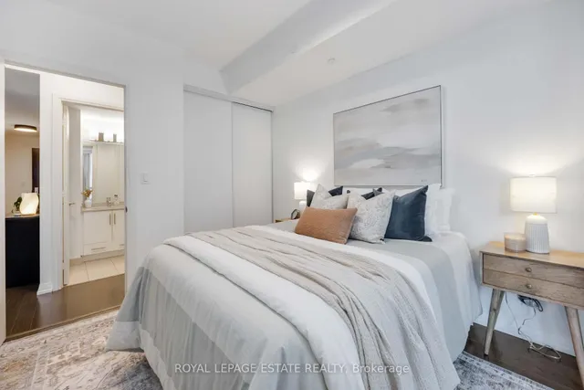 Additional image 15 of 460 Adelaide St Unit 705