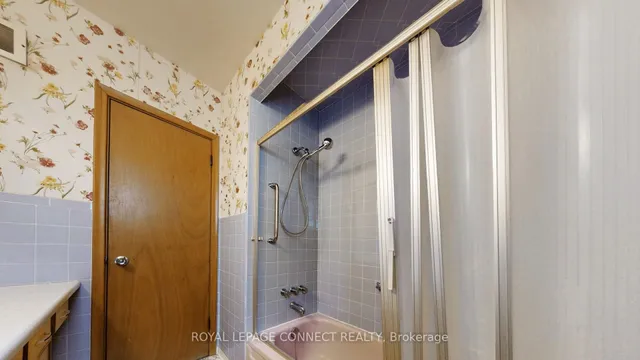 Additional image 27 of 26 Bromton Dr