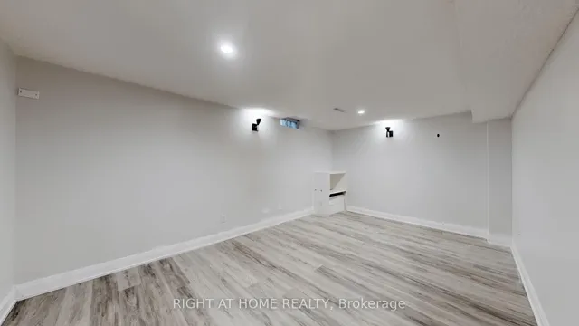 Additional image 32 of 16 Graybark Cres