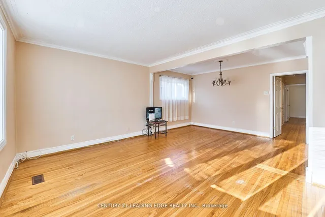 Additional image 6 of 14 Flora Dr