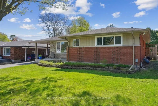 Additional image 2 of 40 Autumn Leaf Rd