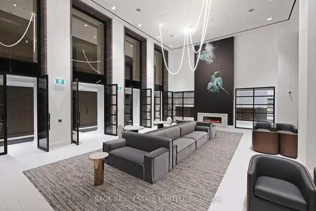 Additional image 13 of 39 Roehampton Ave Unit 3803